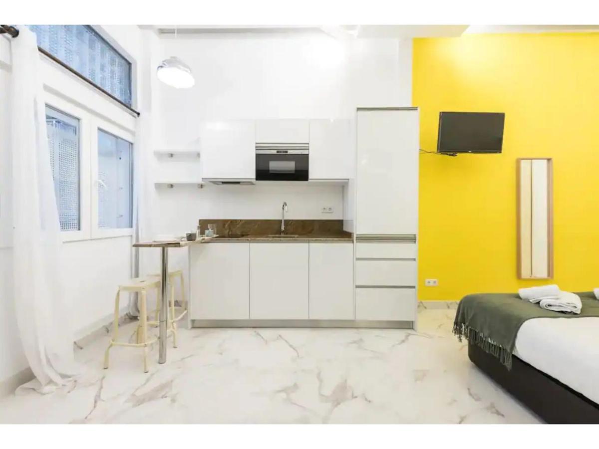 Apartament Little Cozy Loft Madrid Free Street Parking Wifi Barbadillo Bis Zewnętrze zdjęcie